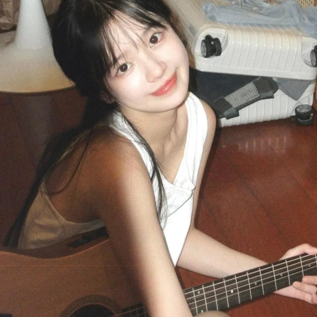 弯曲幸运草
